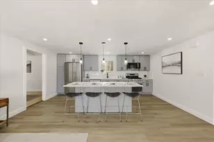 32 Foothill Rd, Brockton, MA 02302 - Photo 6