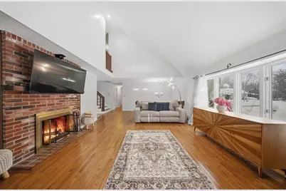 3 Oxyoke Dr, Methuen, MA 01844 - Photo 2