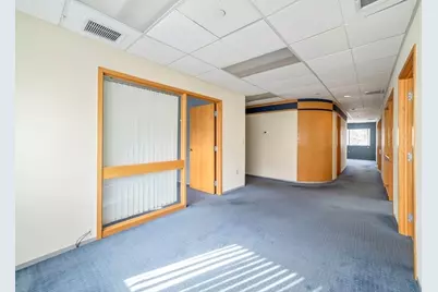 33 Bassett Ln, Barnstable, MA 02601 - Photo 6