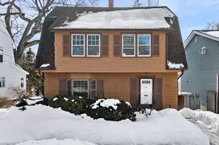 10 Arbutus Rd, Swampscott, MA 01907 - Photo 2