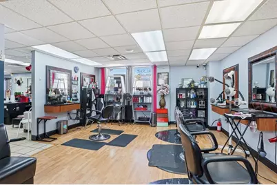 1008 Westford St, Lowell, MA 01851 - Photo 10