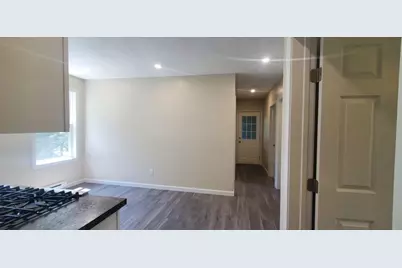 86 Pinehurst #1, Auburn, MA 01501 - Photo 4