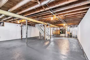 212 Cambridge Rd, Woburn, MA 01801 - Photo 30