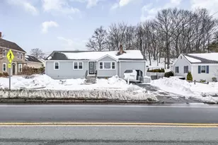 212 Cambridge Rd, Woburn, MA 01801 - Photo 32