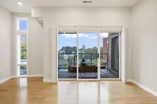 17 Holland St, Somerville, MA 02144 - Photo 10