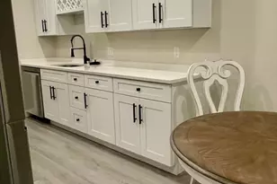 17 Webb St, Salem, MA 01970 - Photo 6