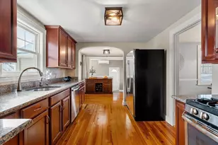 55 Aborn Ave, Wakefield, MA 01880 - Photo 8