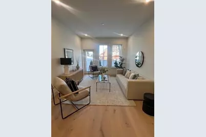 105 Sea Street #102, Quincy, MA 02169 - Photo 4