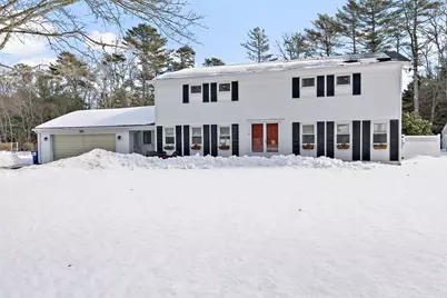 10 Dowd Ave, Wareham, MA 02571 - Photo 2