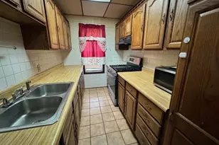 44 Montgomery St, Lawrence, MA 01841 - Photo 4