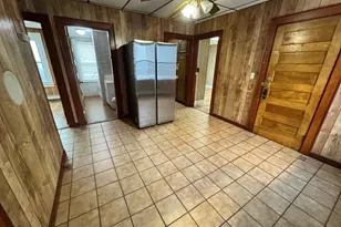 44 Montgomery St, Lawrence, MA 01841 - Photo 6