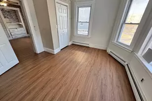 44 Montgomery St, Lawrence, MA 01841 - Photo 2