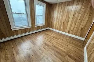 44 Montgomery St, Lawrence, MA 01841 - Photo 12