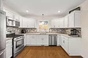 8 Eagle Way, Lakeville, MA 02347 - Photo 10