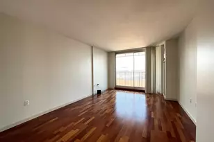 10 Museum Way, Cambridge, MA 02141 - Photo 2