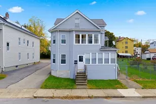 31 Whitcomb St, Webster, MA 01570 - Photo 1