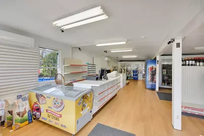 460 Amherst Rd, South Hadley, MA 01075 - Photo 12