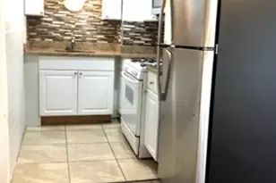 10 Fourth St Pl, Cambridge, MA 02141 - Photo 1