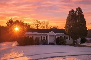 346 S, Foxboro, MA 02035 - Photo 1