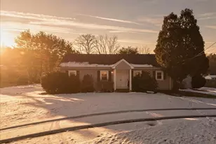 346 S, Foxboro, MA 02035 - Photo 16