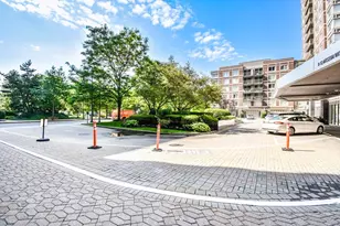 10 Museum Way, Cambridge, MA 02141 - Photo 2