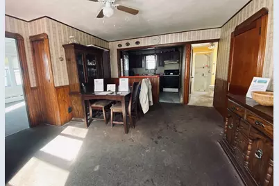 10 Carlisa Drive, Fall River, MA 02723 - Photo 8