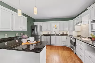 4 Essex #4, Wayland, MA 01778 - Photo 10