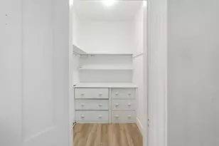 75 Chatham, Worcester, MA 01609 - Photo 8