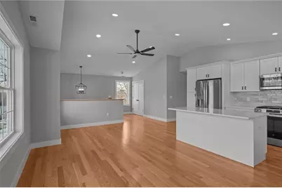 85 Colonial, Cumberland, RI 02864 - Photo 6