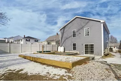 85 Colonial, Cumberland, RI 02864 - Photo 22