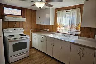 71-2 Chapel St, Shirley, MA 01464 - Photo 2