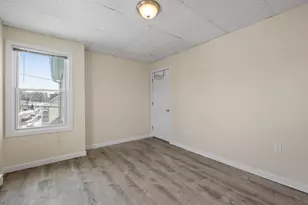 19 Alfred St, Everett, MA 02149 - Photo 10