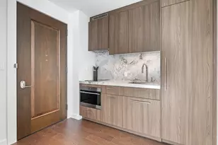 430 Stuart St, Boston, MA 02116 - Photo 8