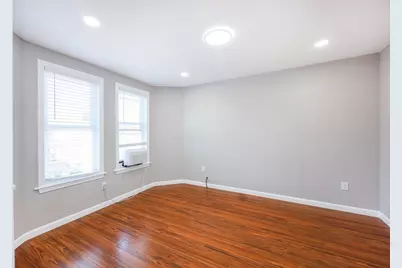 15-17 Saunders St #2, Boston, MA 02134 - Photo 4