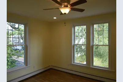 63 Oak St #B, Needham, MA 02492 - Photo 4