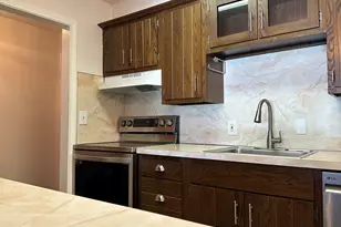 324 Russell Rd, Westfield, MA 01085 - Photo 4