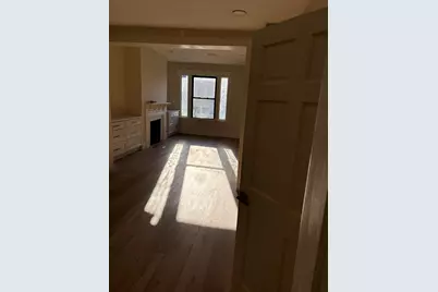 1672 Beacon St #2A, Brookline, MA 02446 - Photo 6