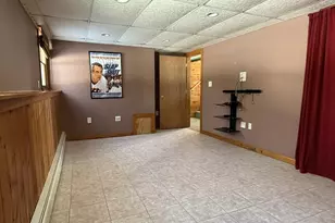 81 Thayer St, Millville, MA 01529 - Photo 26