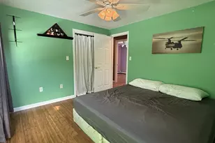 81 Thayer St, Millville, MA 01529 - Photo 18