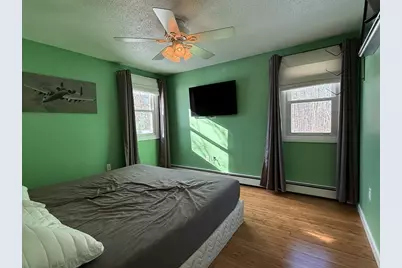 81 Thayer St, Millville, MA 01529 - Photo 16