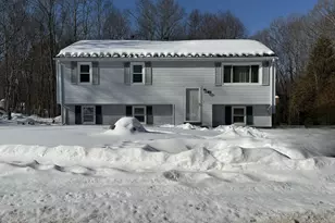 81 Thayer St, Millville, MA 01529 - Photo 1