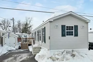 66 Brookwood, Salem, NH 03079 - Photo 2