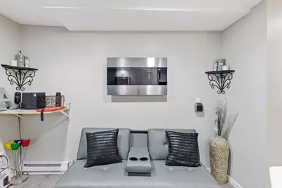 23 Lawrence Ave, Boston, MA 02121 - Photo 16