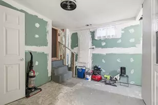 23 Lawrence Ave, Boston, MA 02121 - Photo 20