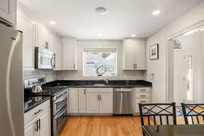 6 Maple Ln #6, Marshfield, MA 02050 - Photo 6