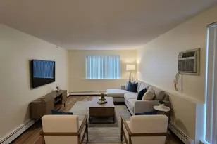 688 Boston Post Rd E, Marlborough, MA 01752 - Photo 4