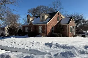 90 Cabot St, Waltham, MA 02453 - Photo 1