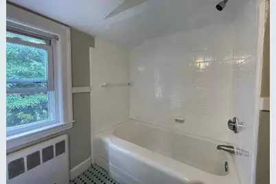 90 Cabot St, Waltham, MA 02453 - Photo 10