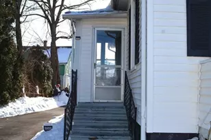 92 Norman St, West Springfield, MA 01089 - Photo 36