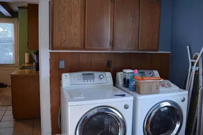 92 Norman Street, West Springfield, MA 01089 - Photo 14